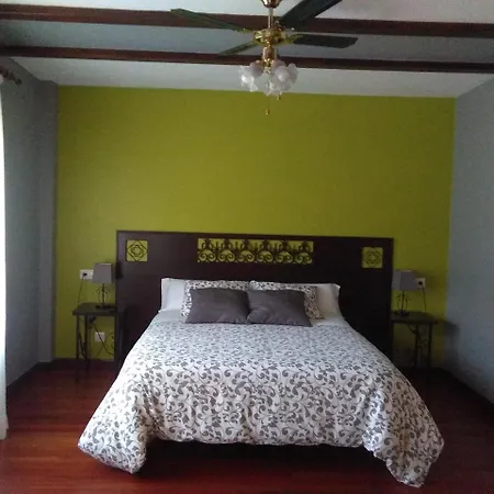 Hotel Rural El Candano 2*