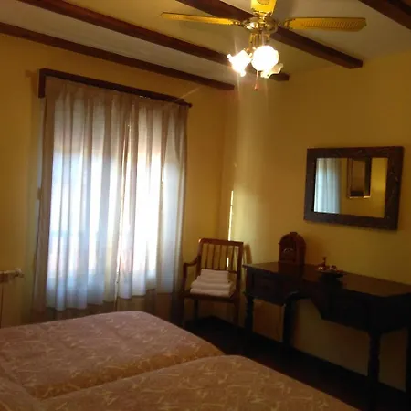 Rural El C\u00e1ndano Hotel Pravia