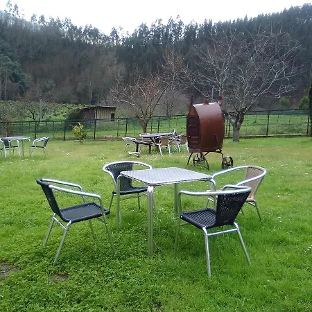 فندق Rural El Candano 2*